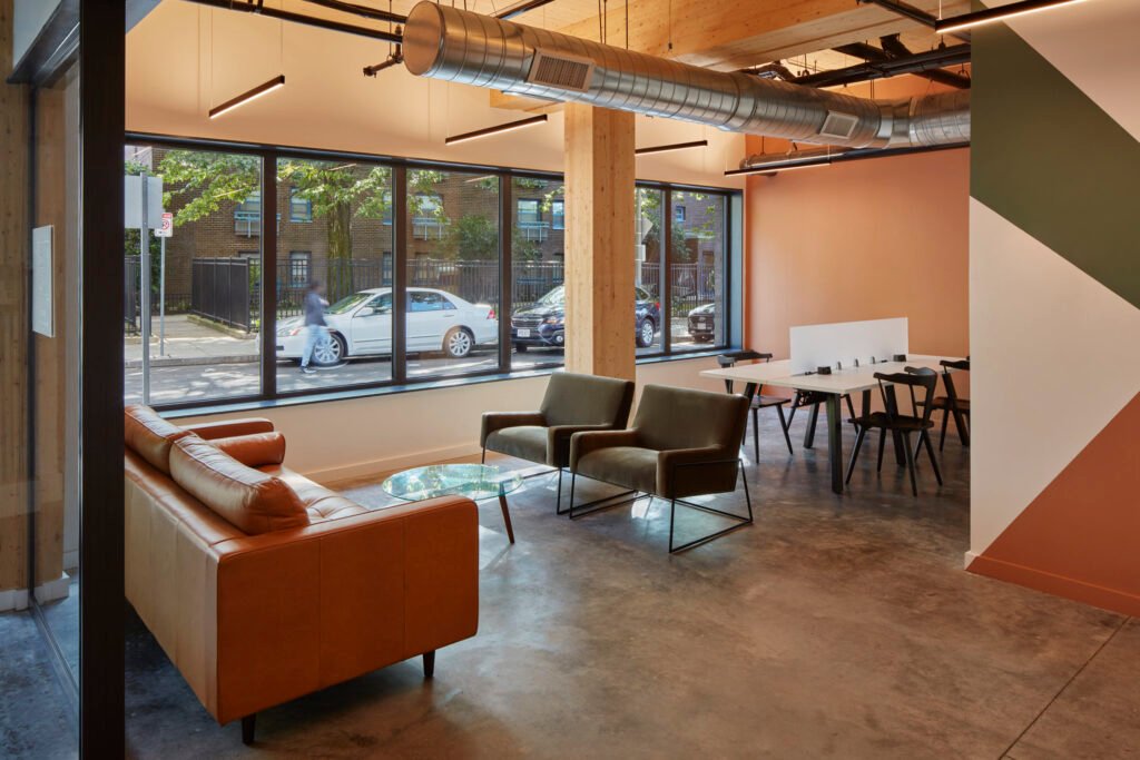 11 E Lenox Interior 01